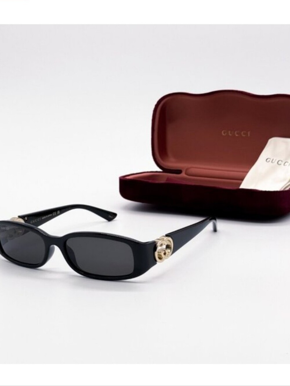 Gucci Gg1661s Rectangular Glasses